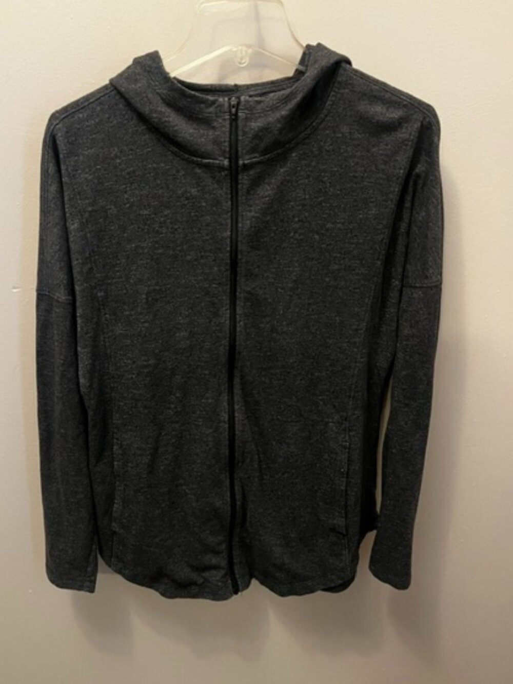 Women's Columbia Hoodie Zip up jacket, Size L, Dark Gray, long Sleeve, Ex Cond!